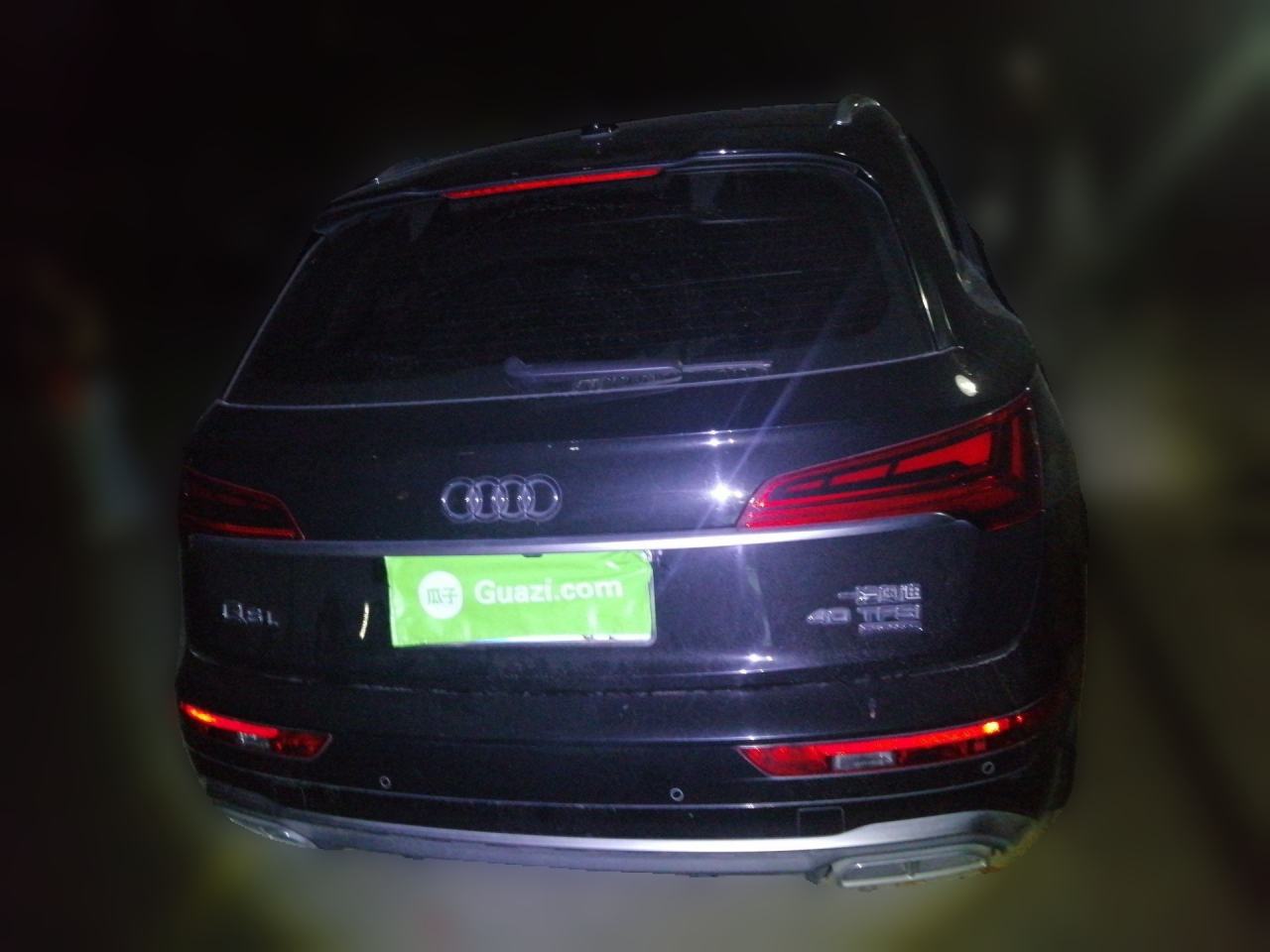 Audi Q5L - фото 4