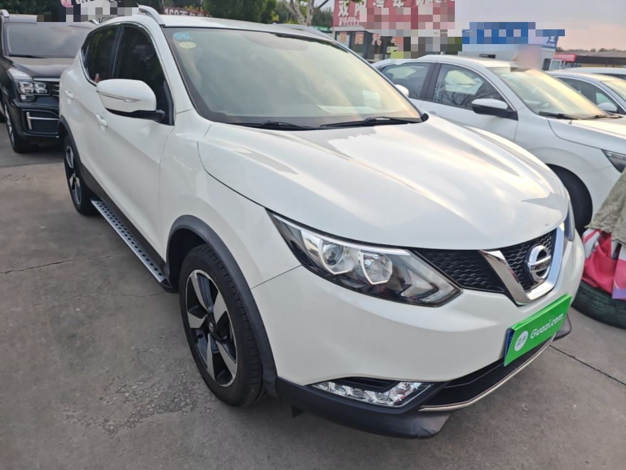 Nissan Qashqai - фото 2