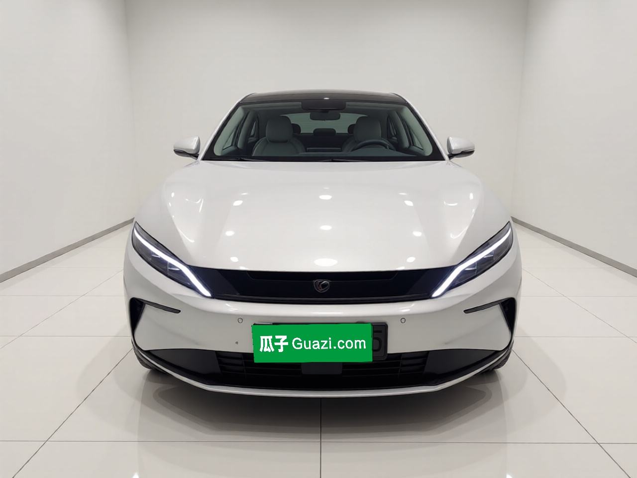BYD Han DM-i - фото 1