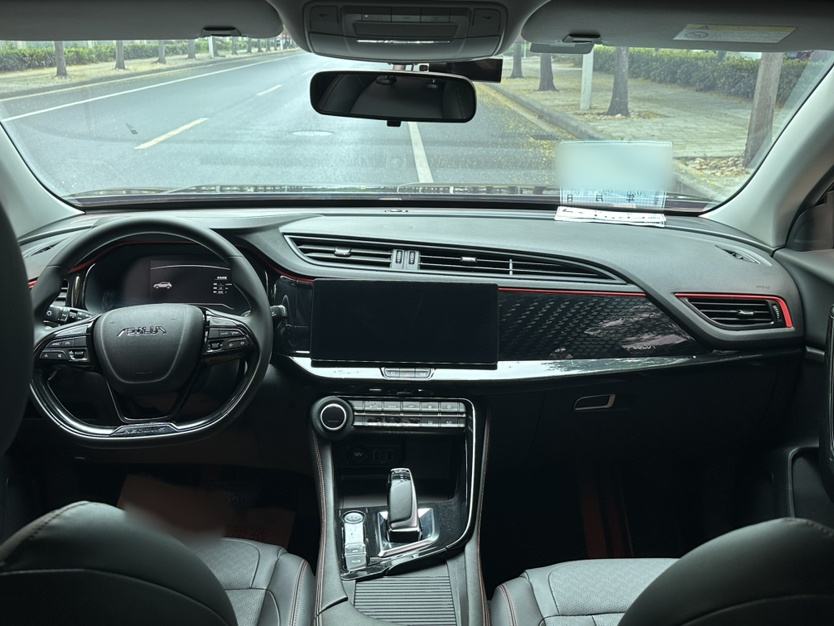 Dongfeng Aeolus AX7 - фото 4