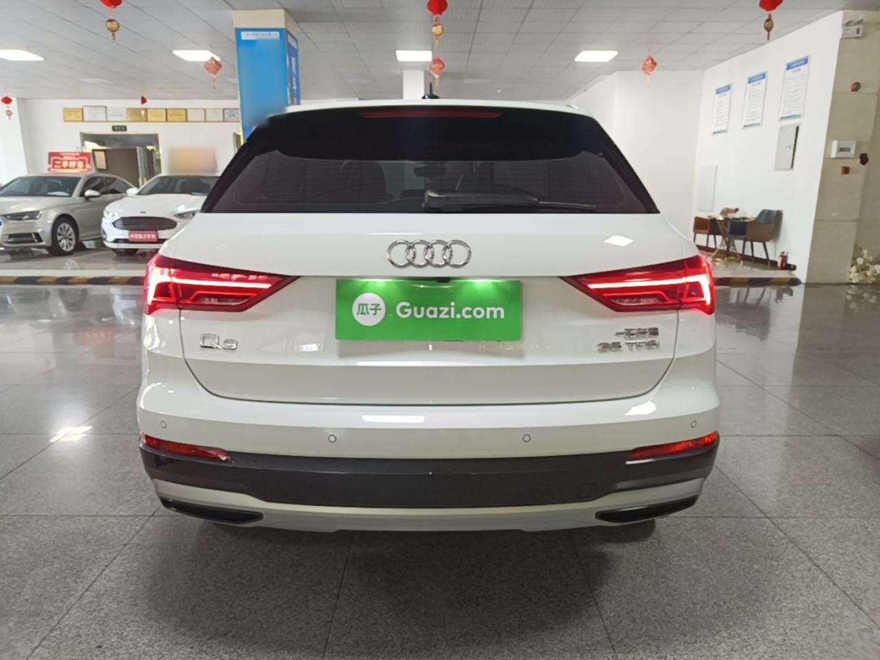 Audi Q3 - фото 4