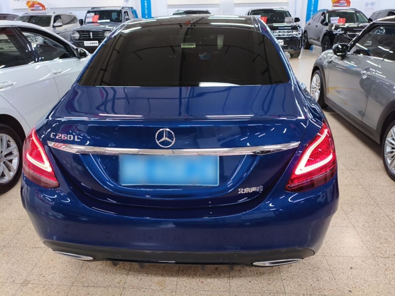 Mercedes-Benz C-Class - фото 4