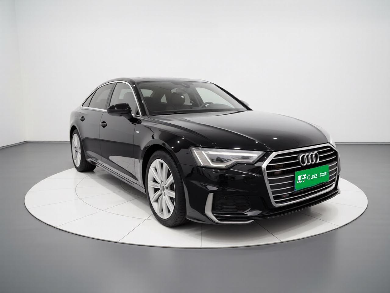 Audi A6L - фото 2