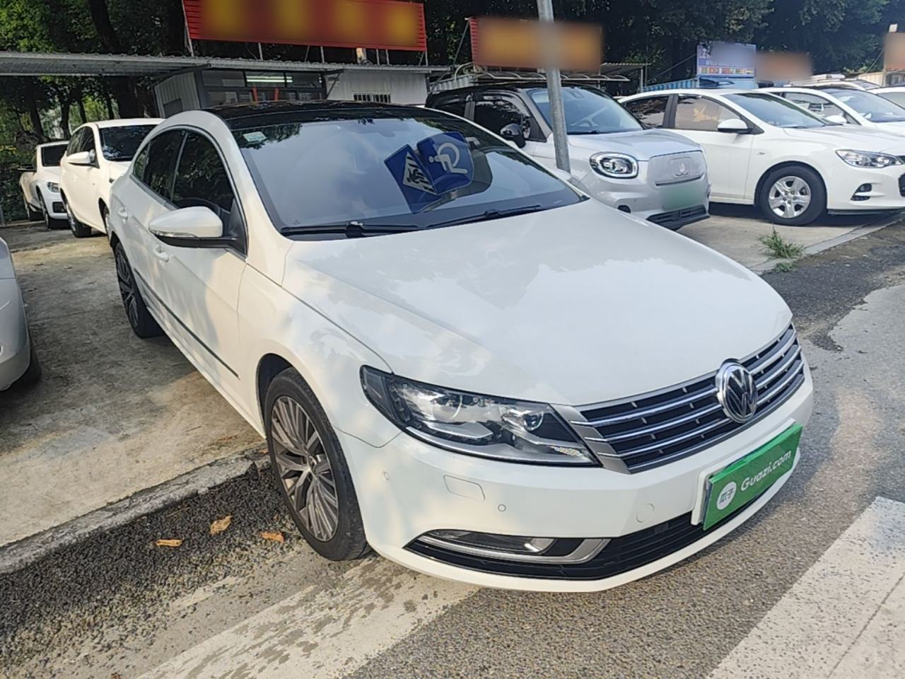 Volkswagen CC - фото 2