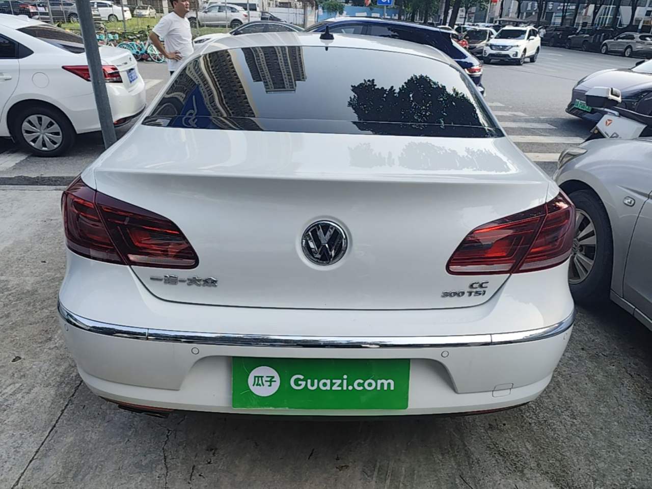 Volkswagen CC - фото 4