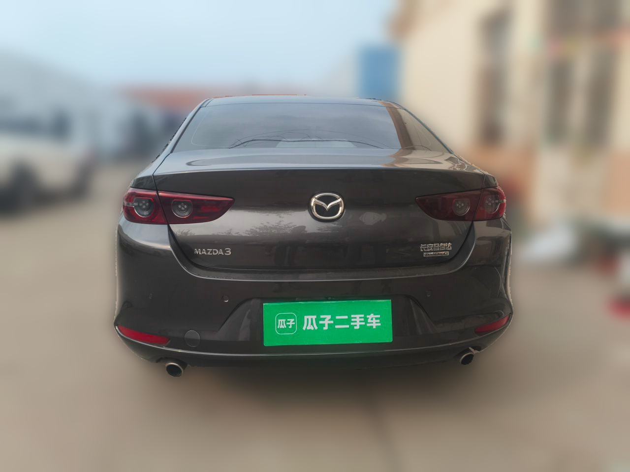 Mazda 3 - фото 2