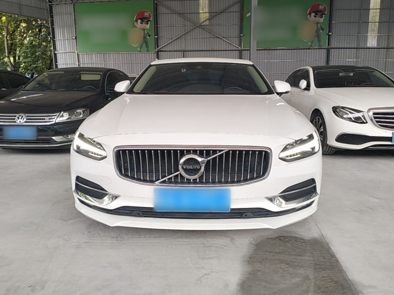Volvo S90 - фото 1