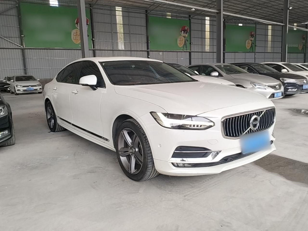 Volvo S90 - фото 2
