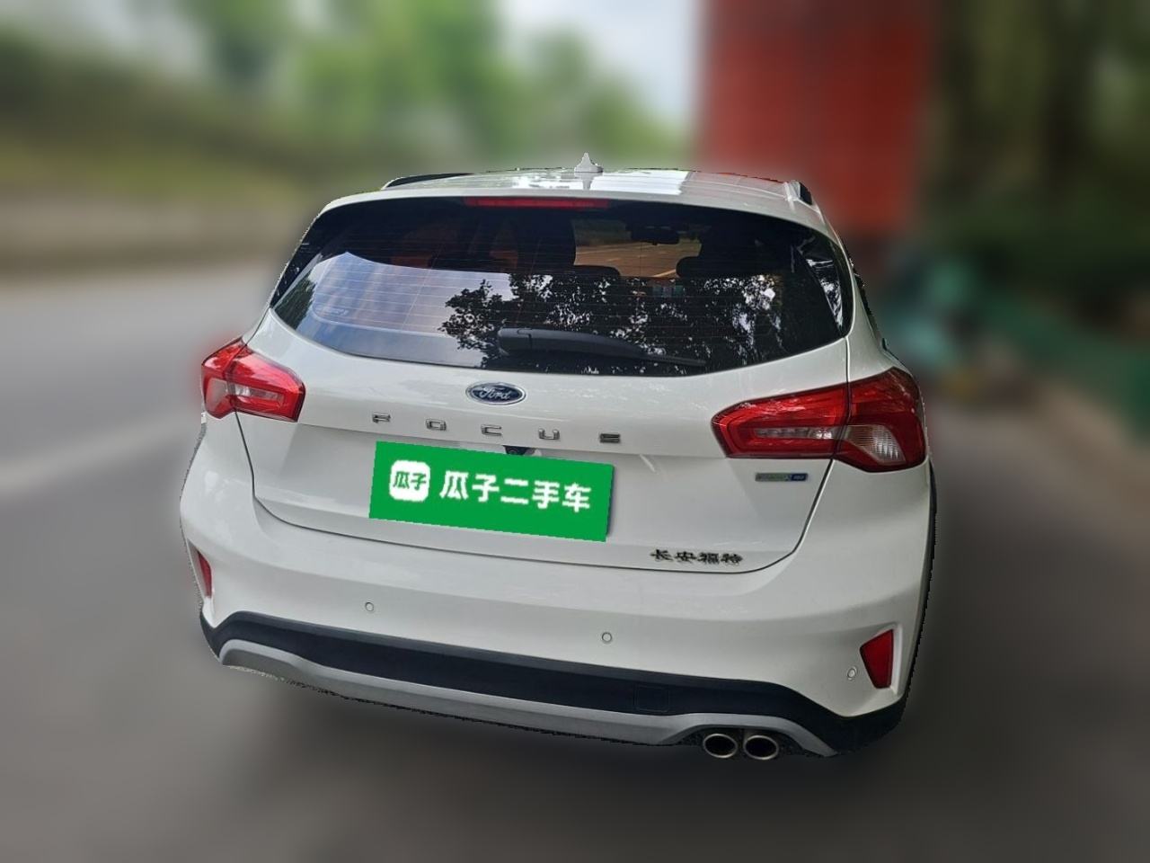 Ford Active - фото 4