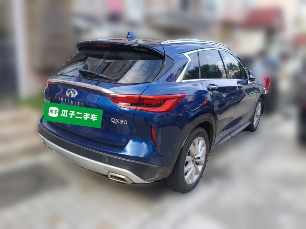 Infiniti QX50 - фото 3