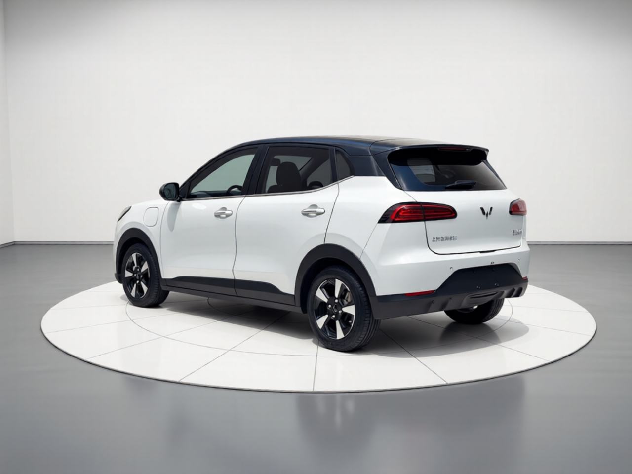 Wuling PLUS - фото 3