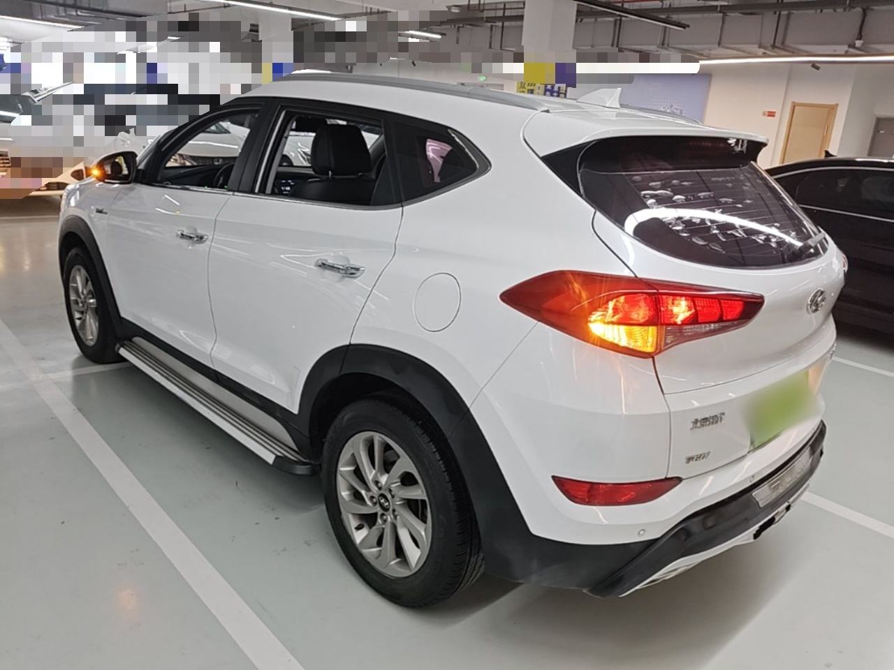 Hyundai Tucson - фото 3