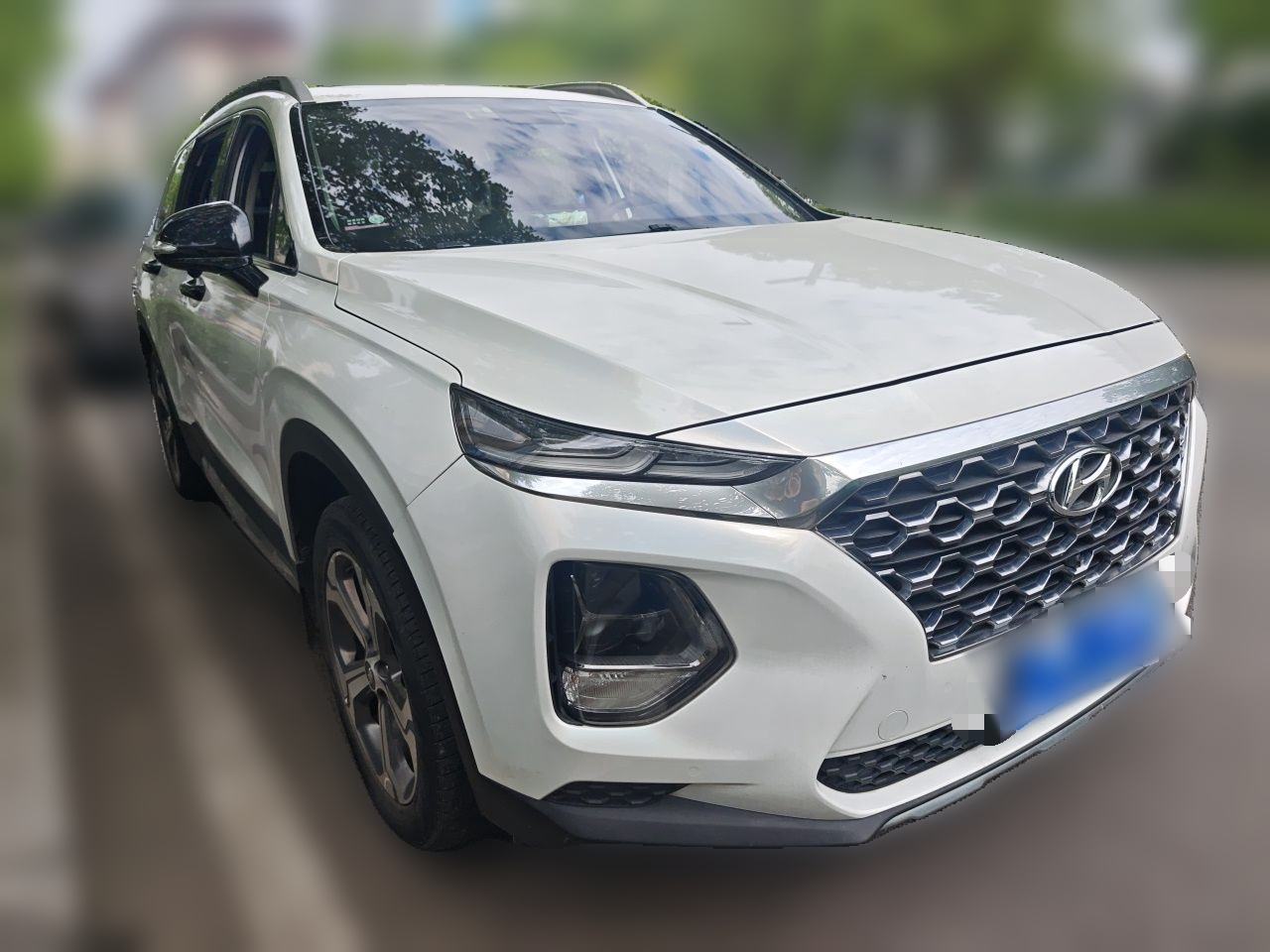 Hyundai Santa Fe - фото 2
