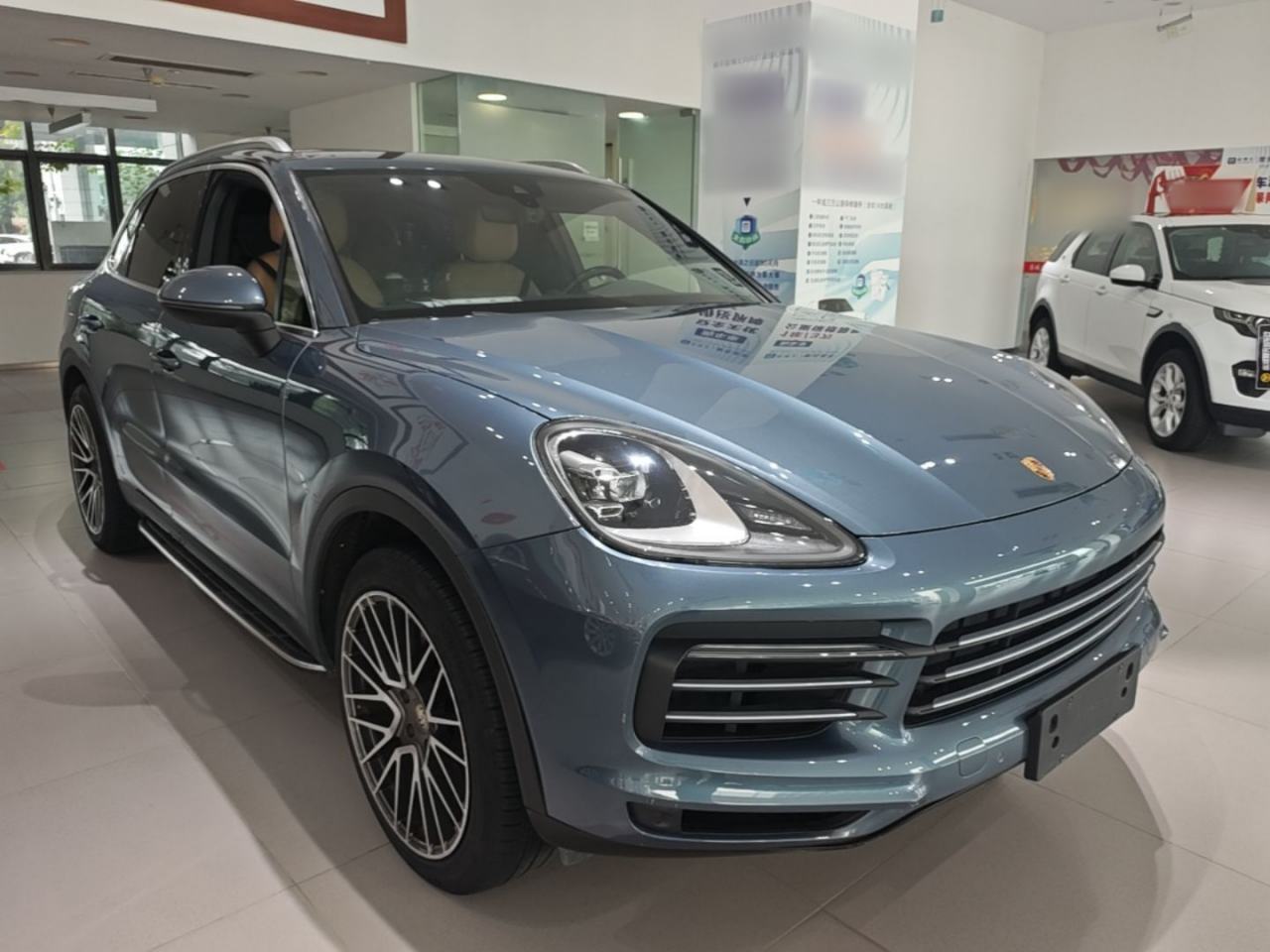Porsche Cayenne - фото 2