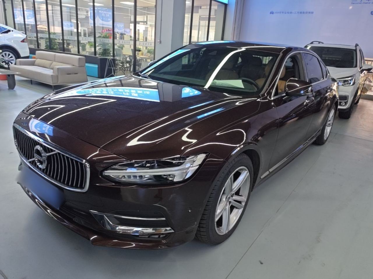 Volvo S90 - фото 0