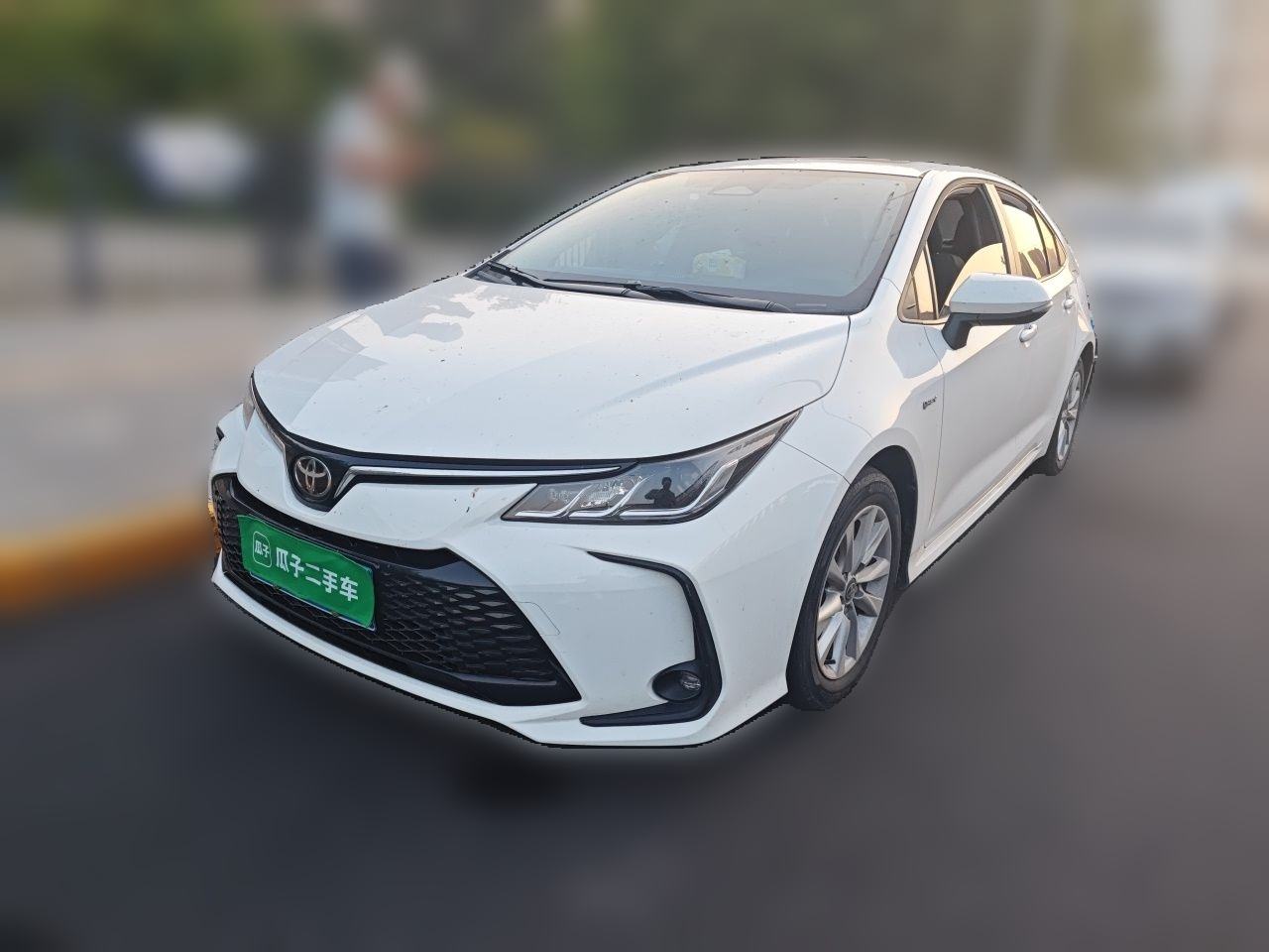Toyota Corolla - фото 0