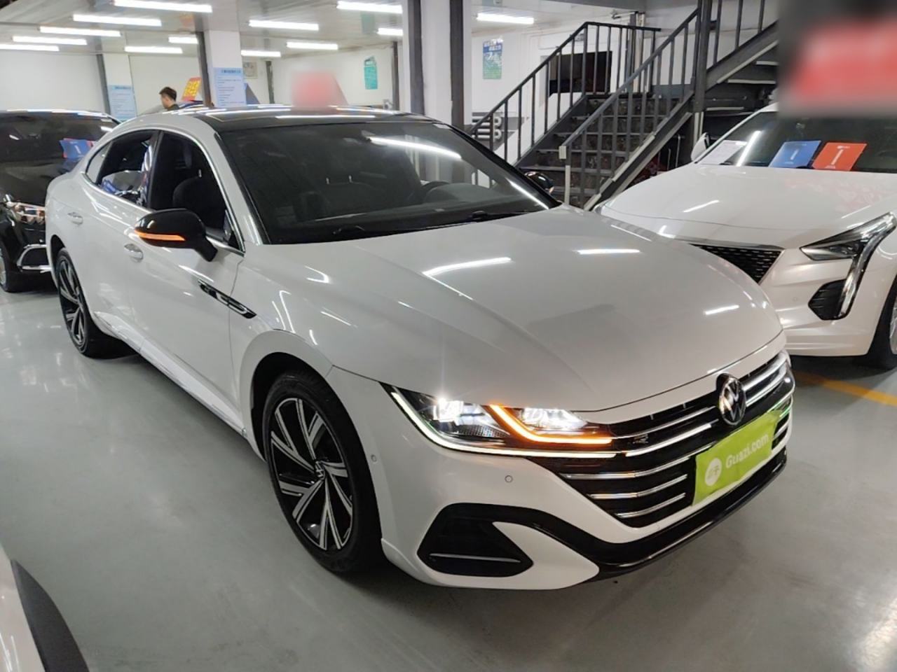 Volkswagen CC - фото 2
