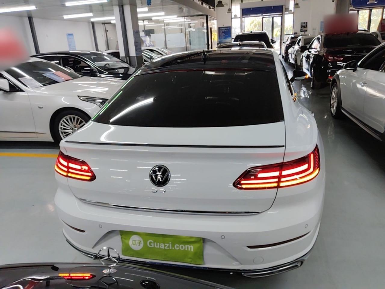 Volkswagen CC - фото 4