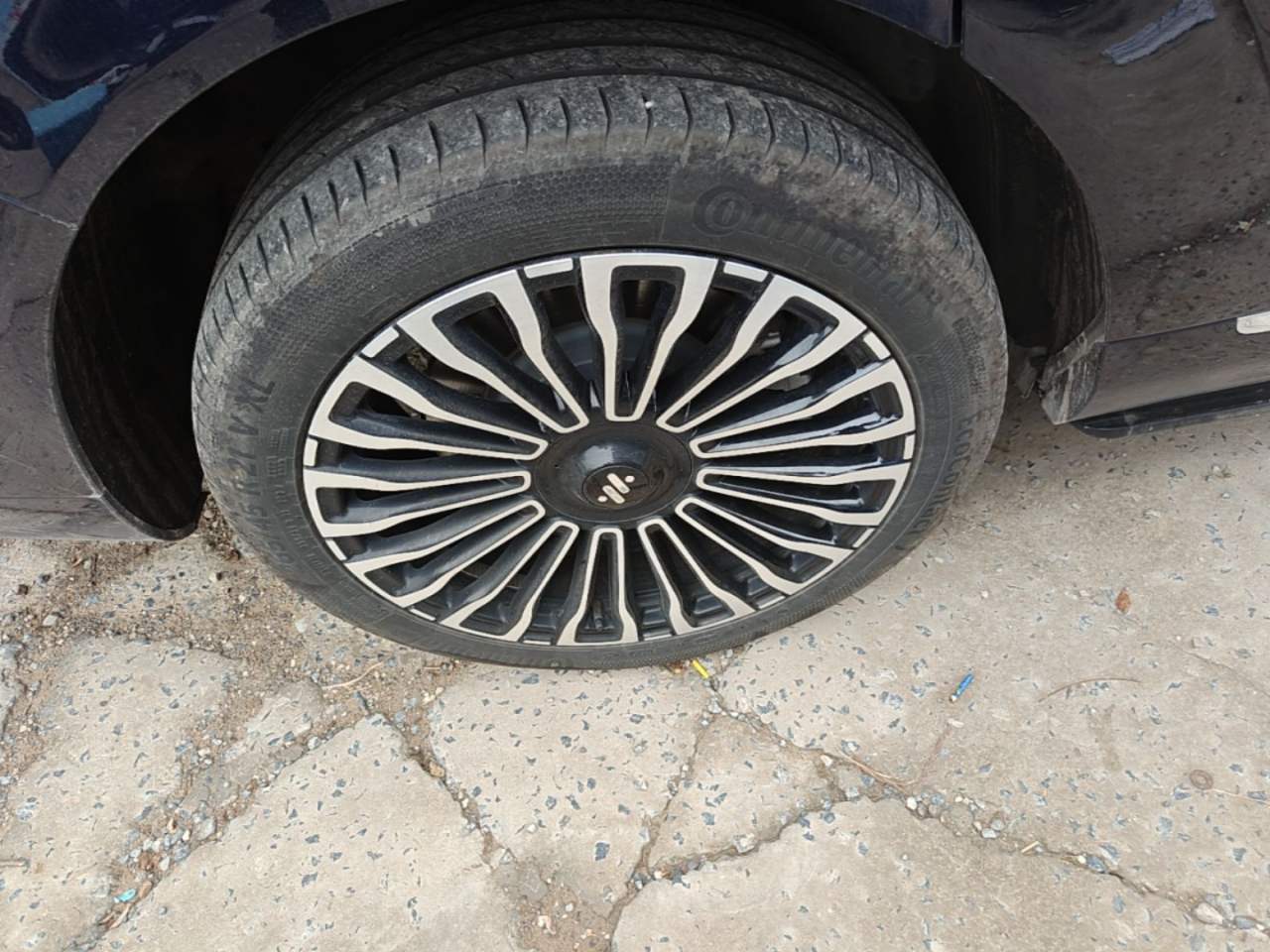 IM Motors LS9 - фото 3