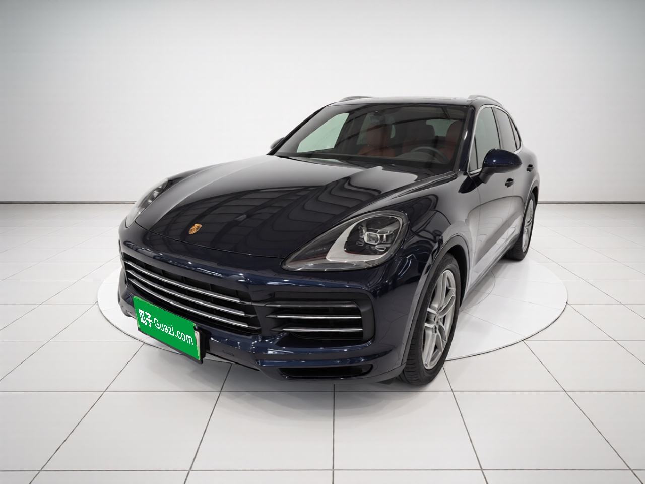 Porsche Cayenne - фото 0