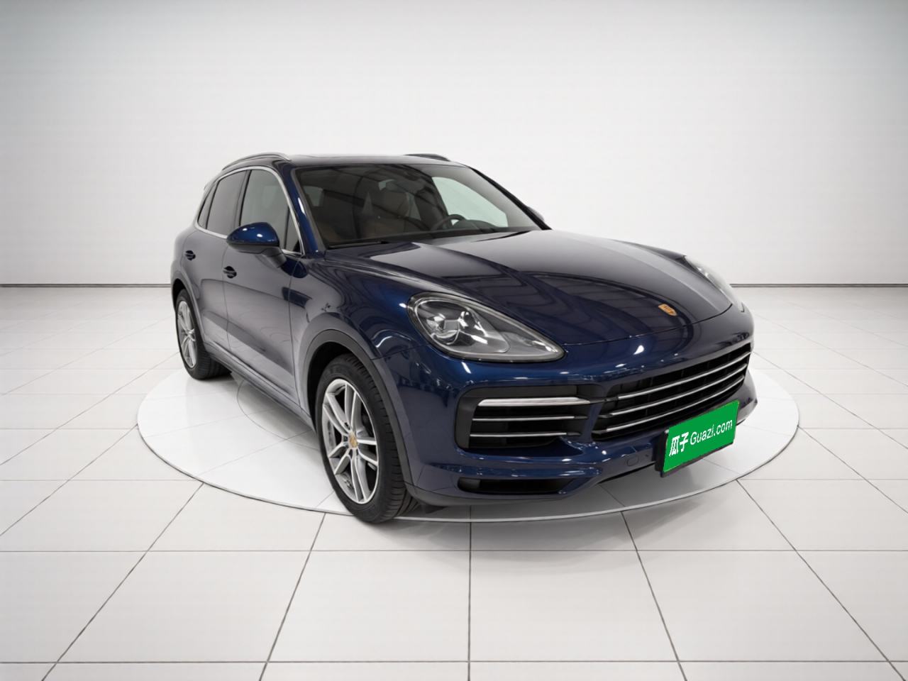 Porsche Cayenne - фото 2