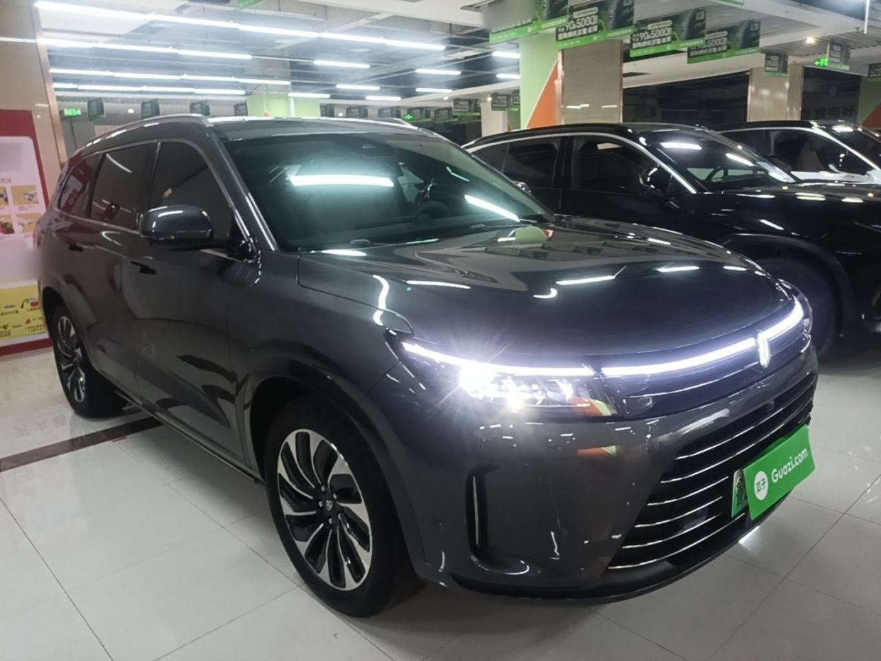 AITO M7 - фото 2