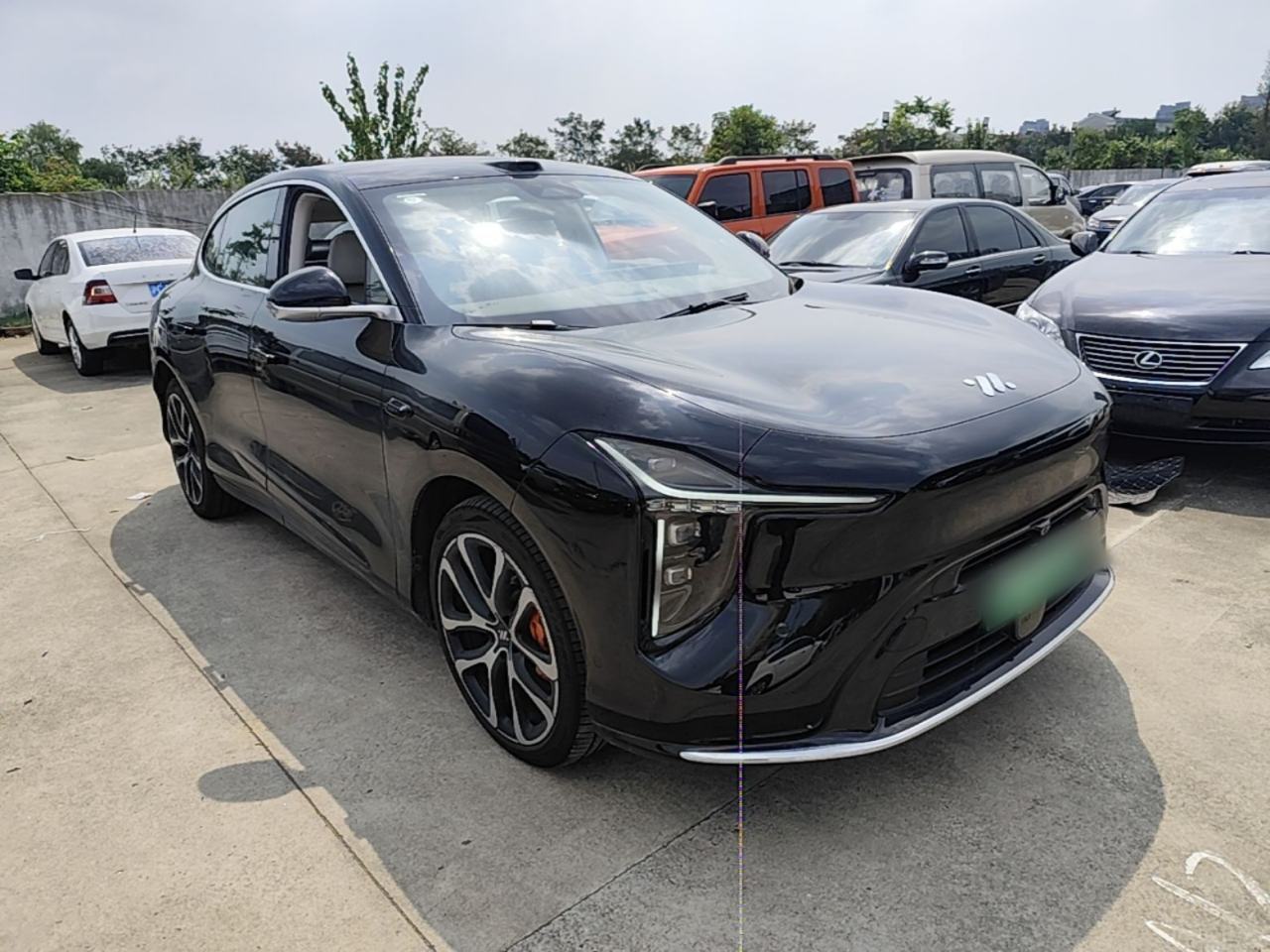 IM Motors LS6 - фото 2