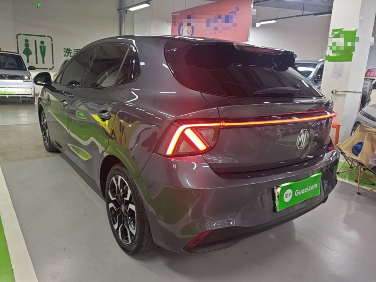 MG MG4 EV - фото 3