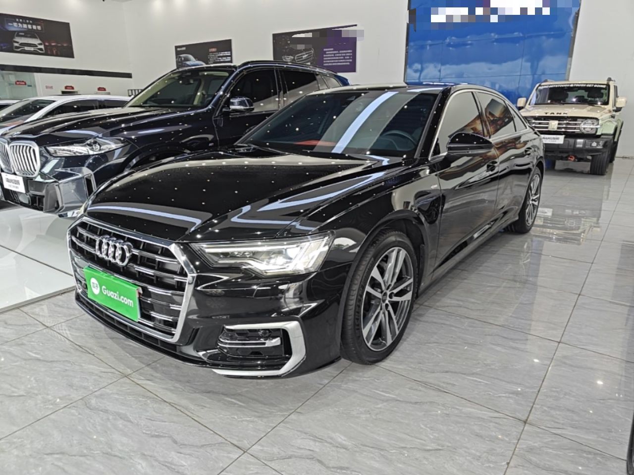 Audi A6L - фото 0