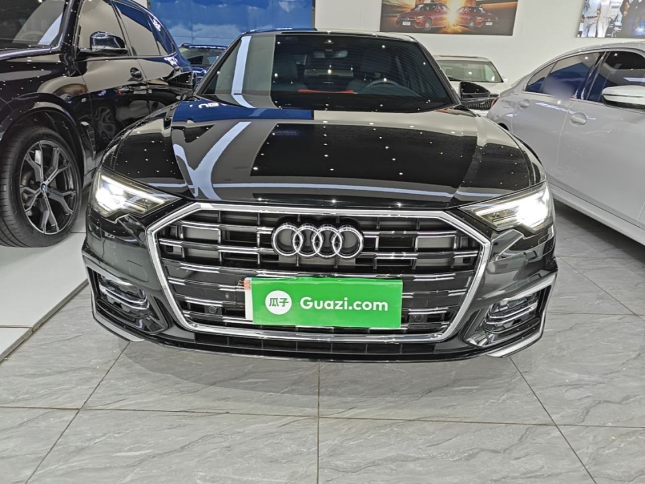 Audi A6L - фото 1