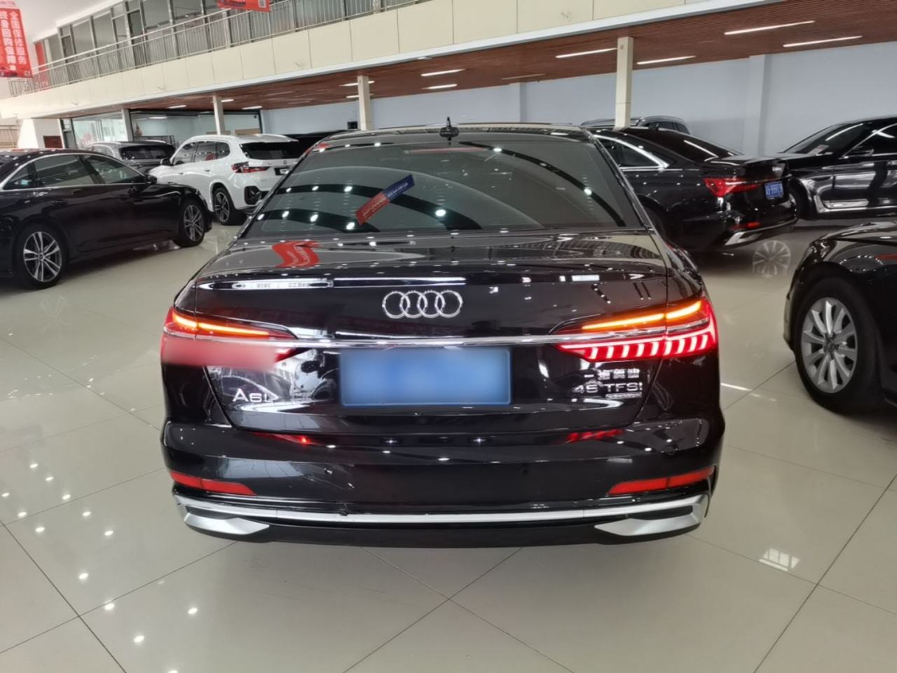 Audi A6L - фото 4