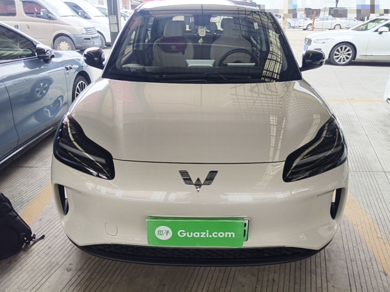 Wuling PLUS - фото 1