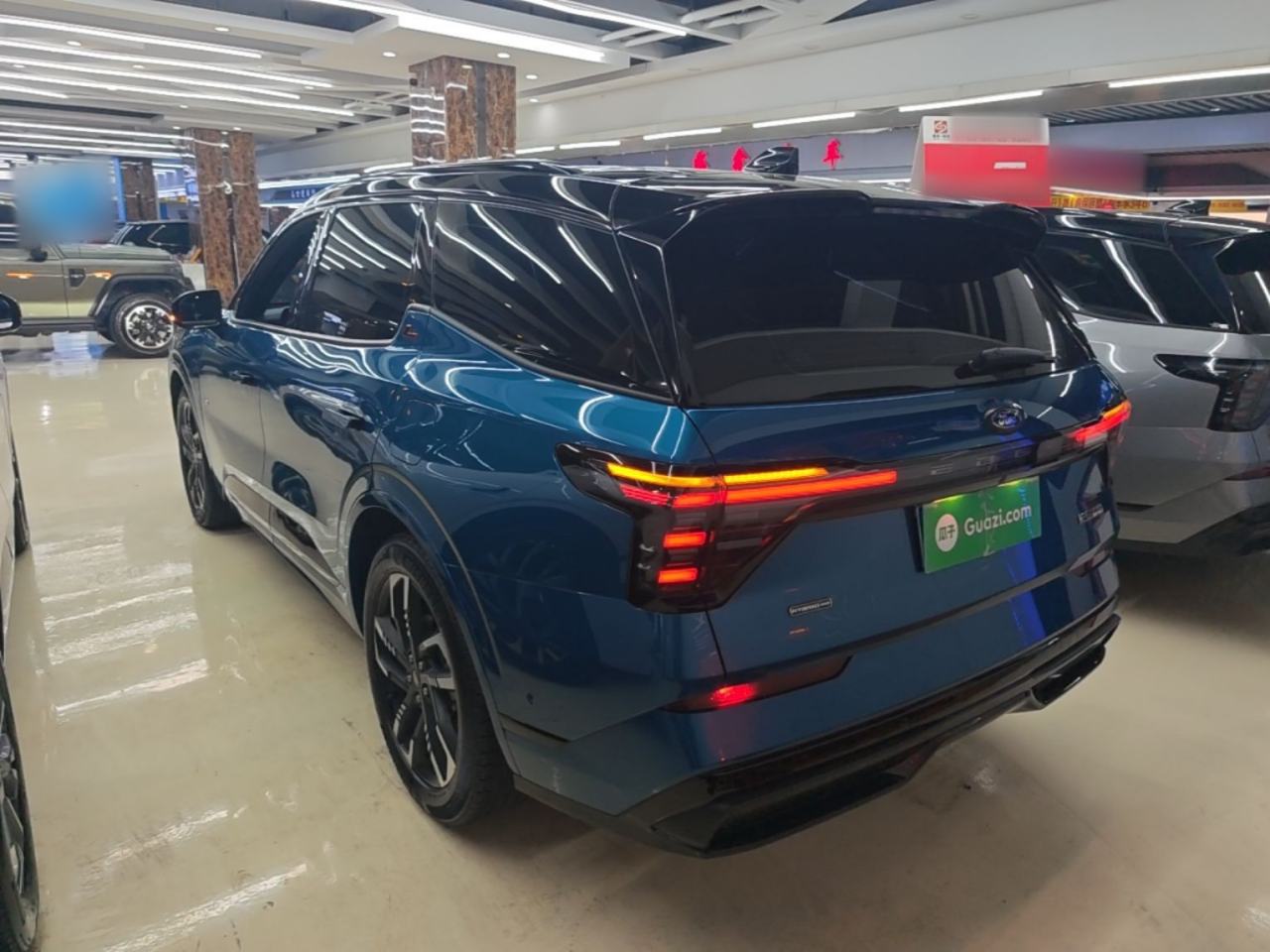 Ford Edge - фото 3