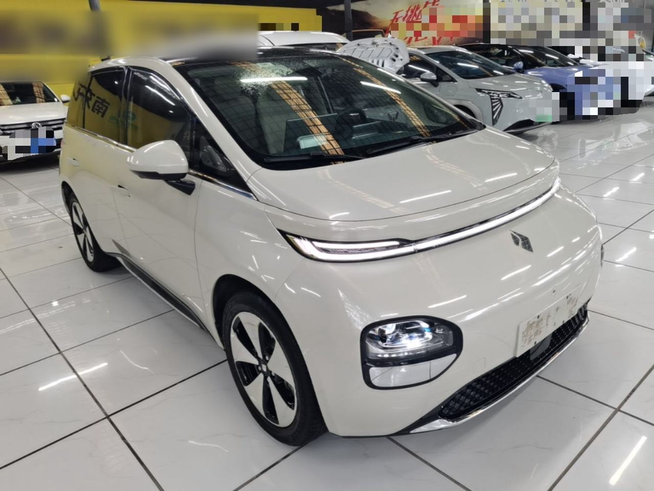 Baojun Yunduo - фото 4