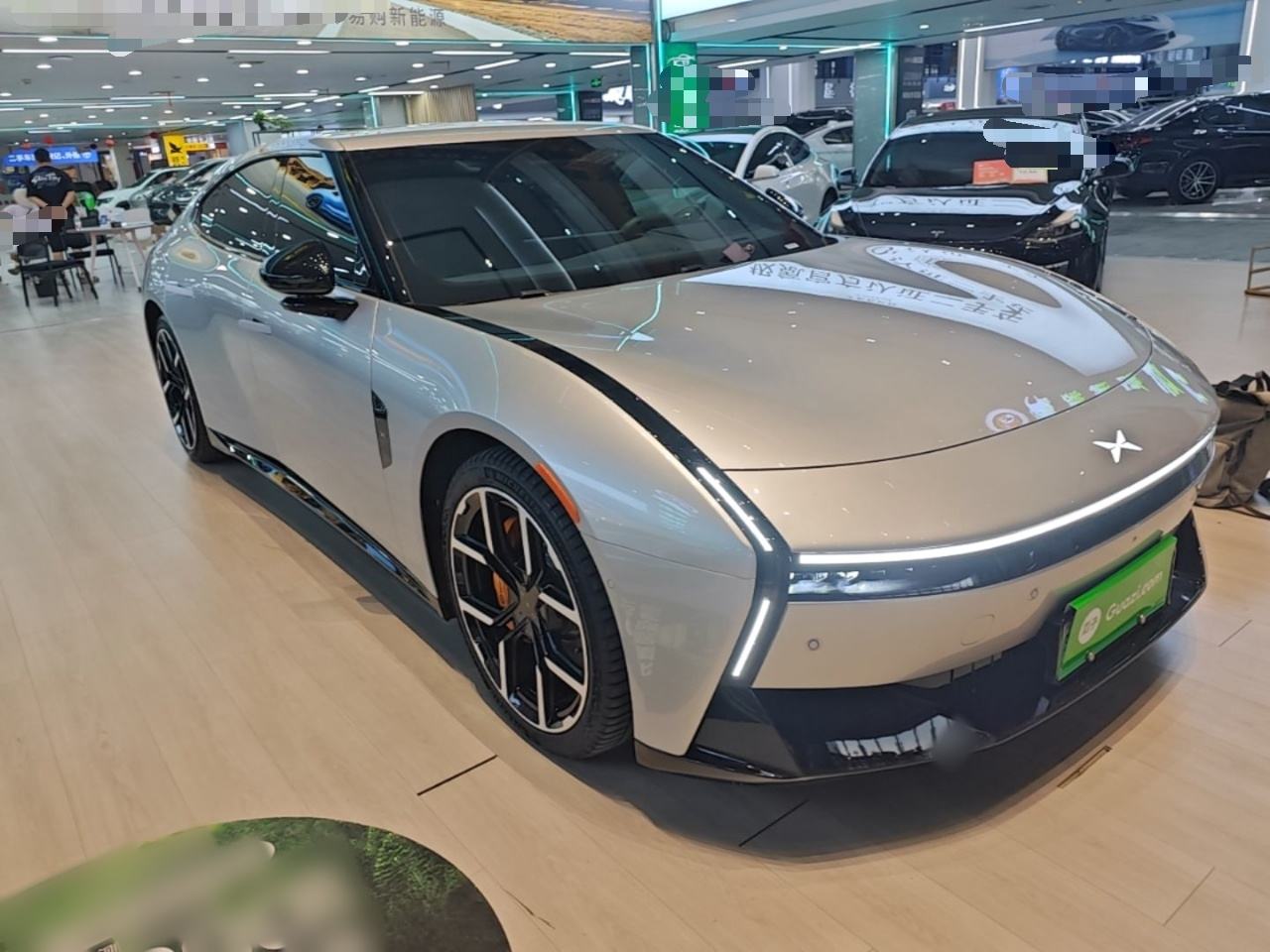 XPeng P7 - фото 2