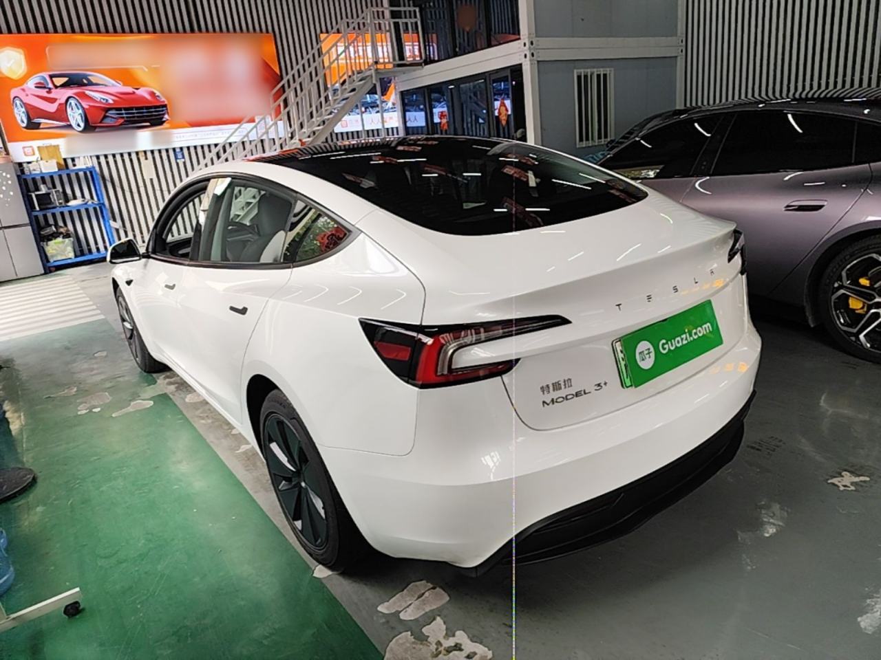 Tesla Model 3 - фото 3