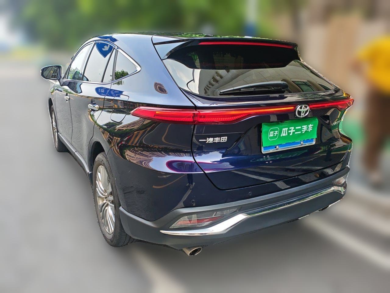 Toyota Harrier - фото 3