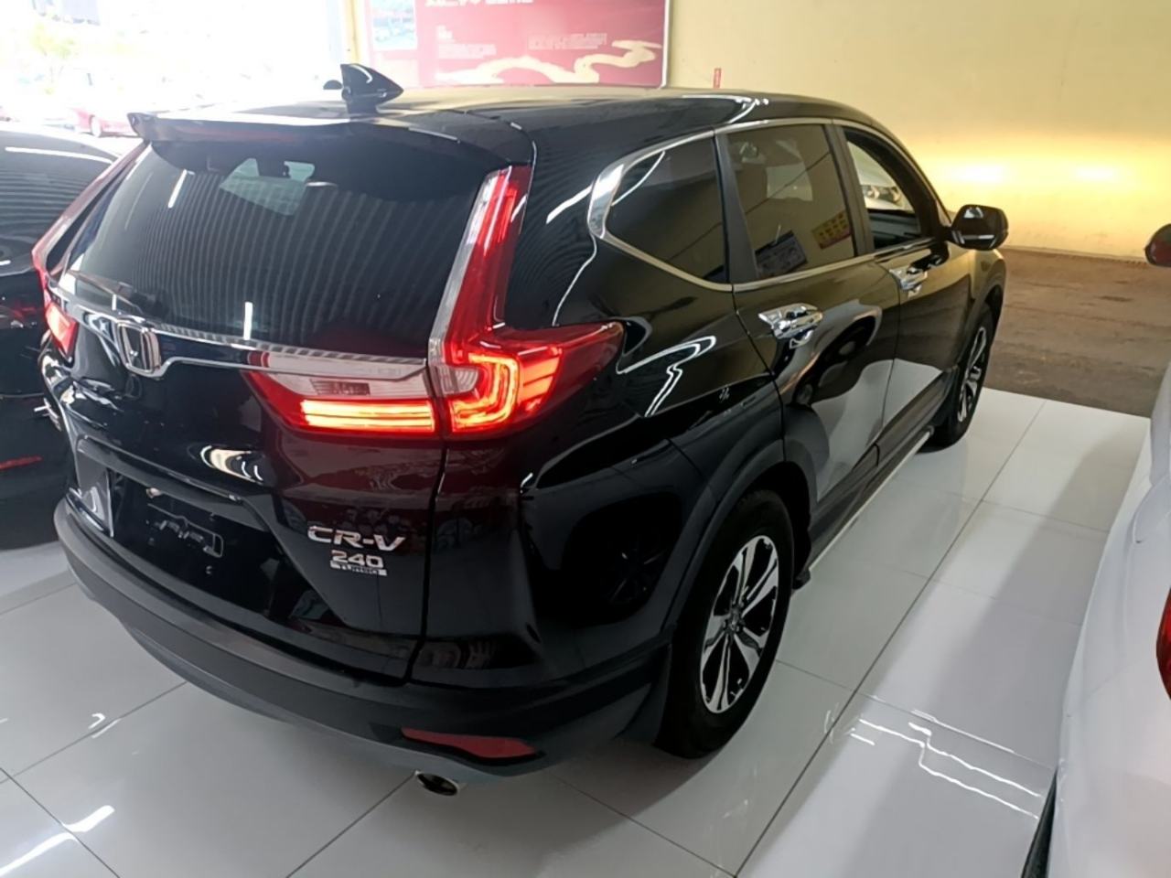 Honda CR-V - фото 3