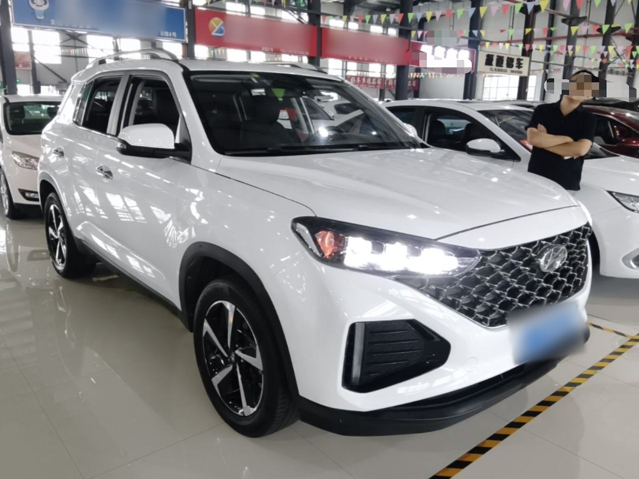 Hyundai ix35 - фото 2