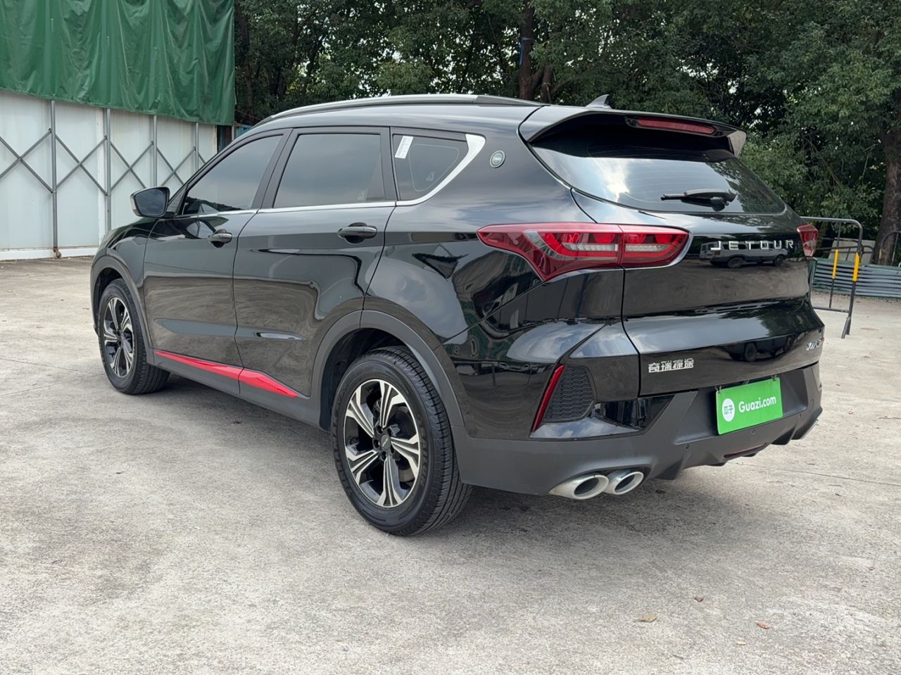 Jetour X70 - фото 4