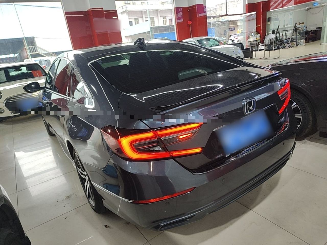 Honda Accord - фото 3