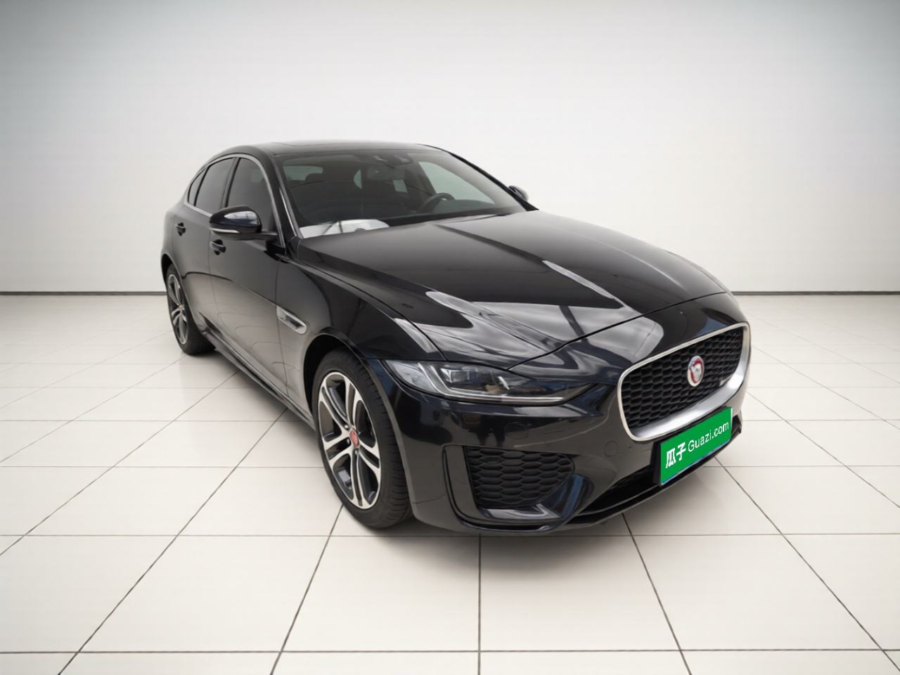 Jaguar XEL - фото 2