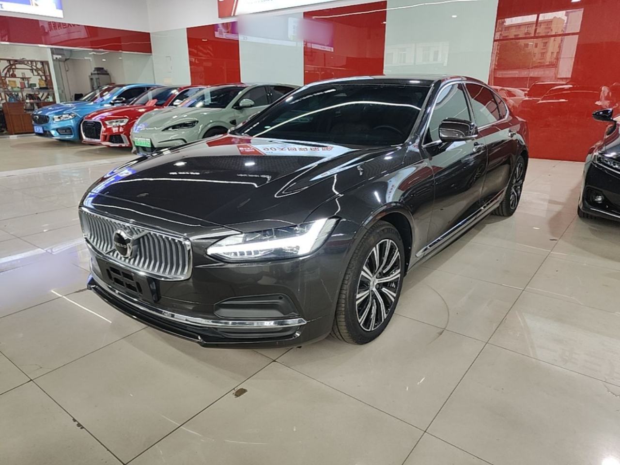 Volvo S90 - фото 0