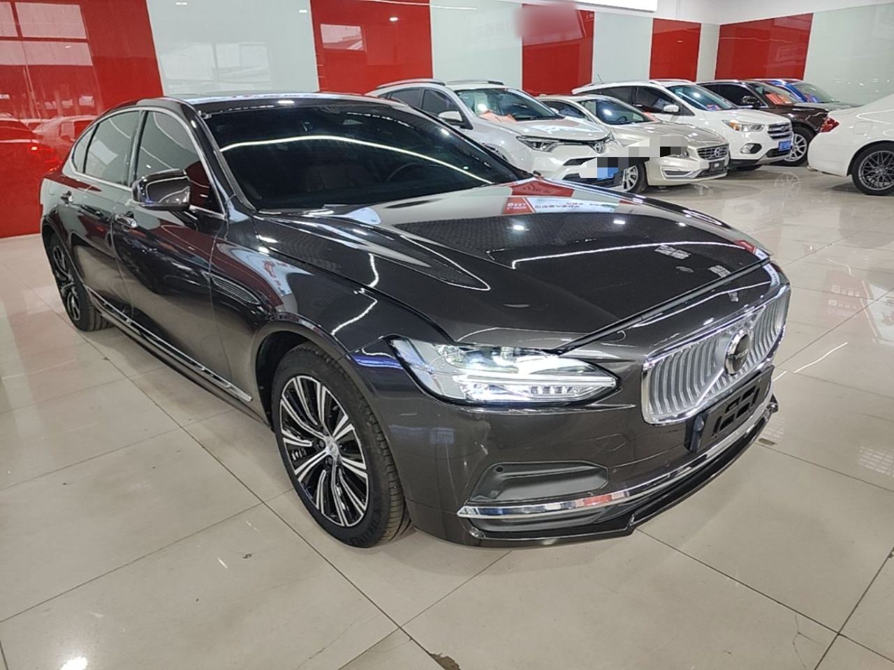Volvo S90 - фото 2