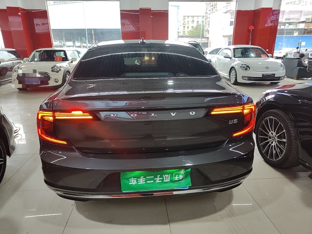 Volvo S90 - фото 4