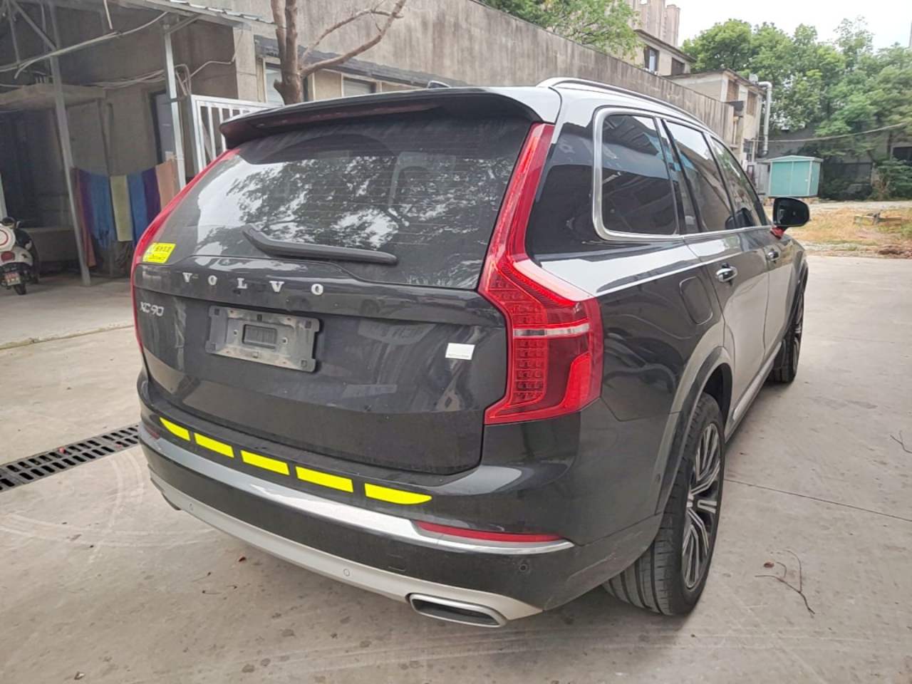 Volvo XC90 - фото 3