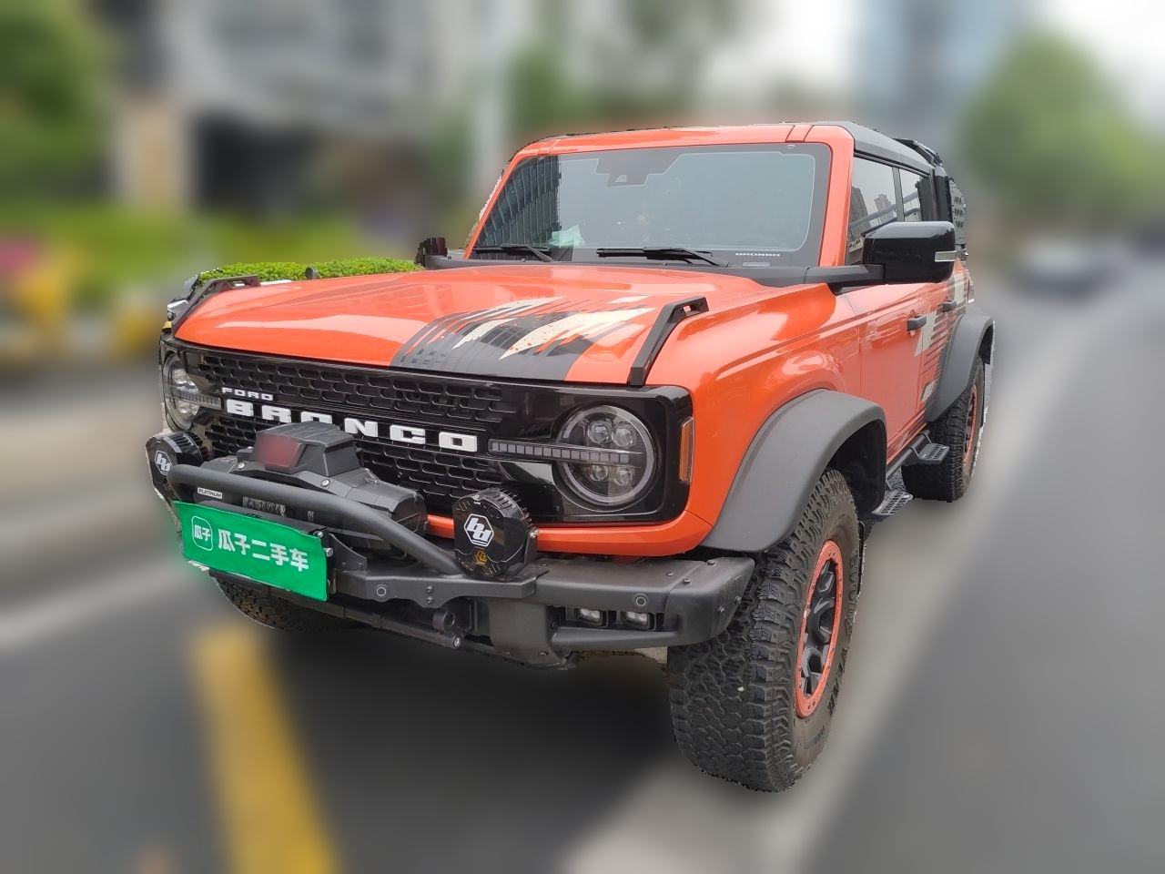 Ford Bronco - фото 0