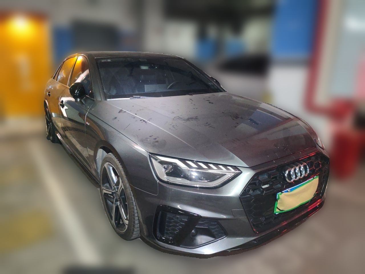 Audi A4L - фото 2