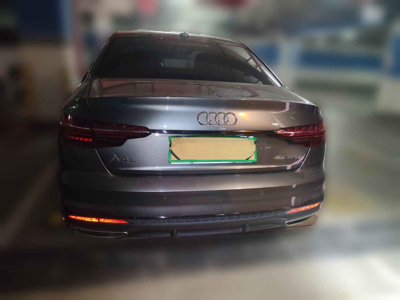 Audi A4L - фото 4
