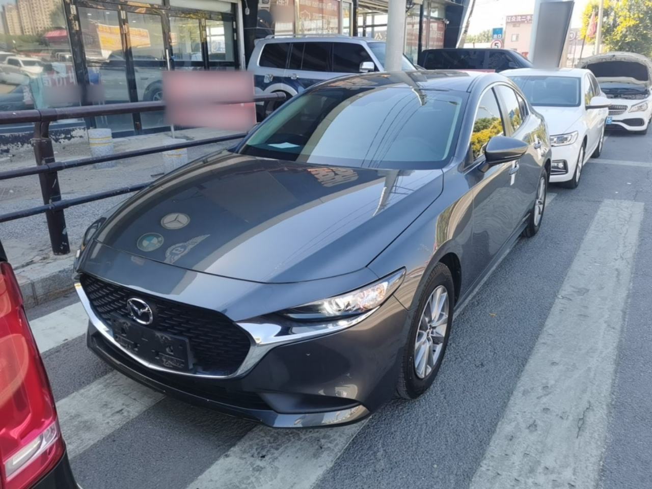 Mazda 3 - фото 0